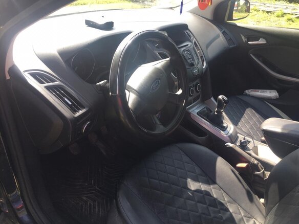 2011 Ford Focus III, чёрный - вид 4
