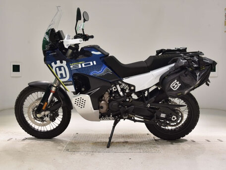 2024 Husqvarna Norden 901, чёрный, 1280000 рублей, вид 3