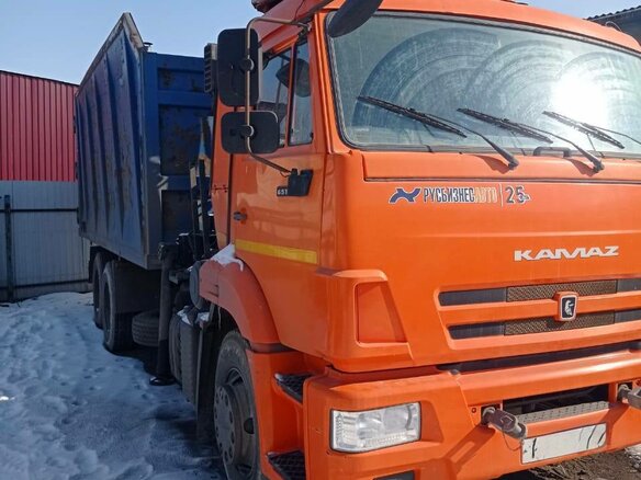 2020 КамАЗ 65115, оранжевый, 9900000 рублей