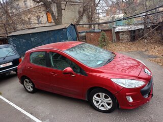2009 Peugeot 308 I, красный, 590000 рублей, вид 1