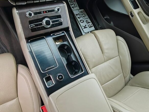 2021 Lincoln Aviator II, синий, 6900000 рублей - вид 20