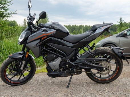 2023 CFMoto 250NK, чёрный, 380000 рублей, вид 3