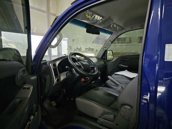 2023 Kia Bongo, синий, 4750000 рублей - вид 1