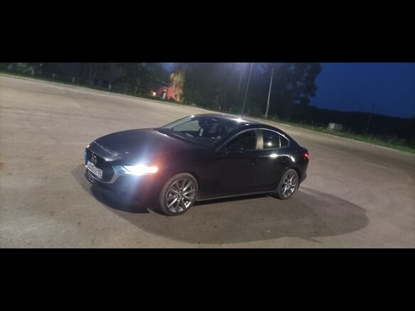 2021 Mazda 3 IV (BP), чёрный, 1850000 рублей - вид 6