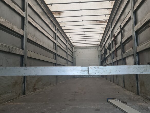 2019 Schmitz Cargobull SCS, белый, 3600000 рублей - вид 5