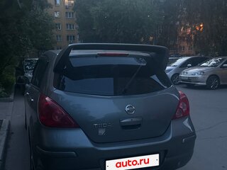 2010 Nissan Tiida I, серый, 730000 рублей, вид 4