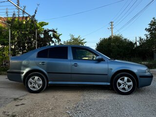 2009 Skoda Octavia I (A4) Рестайлинг, серый, 620000 рублей, вид 5