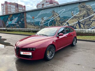 2009 Alfa Romeo 159, красный, 1200000 рублей, вид 4