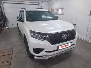 2021 Toyota Land Cruiser Prado 150 Series Рестайлинг 3, белый, 7600000 рублей, вид 1