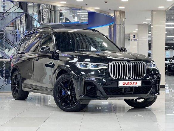2021 BMW X7 30d I (G07), чёрный, 7200000 рублей - вид 2
