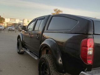 2007 Nissan Navara (Frontier) III (D40), чёрный, 1100000 рублей, вид 4