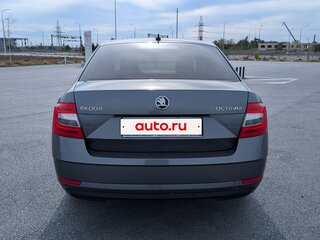 2017 Skoda Octavia III (A7) Рестайлинг, серый, 1930000 рублей, вид 4