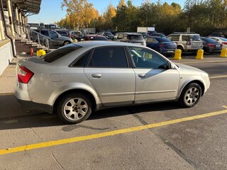 2002 Audi A4 II (B6), серебристый, 400000 рублей, вид 4