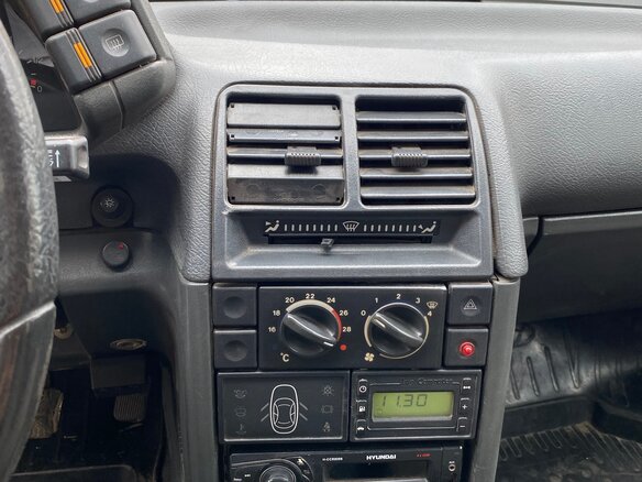 2005 Lada (ВАЗ) 2110, красный, 88000 рублей - вид 11