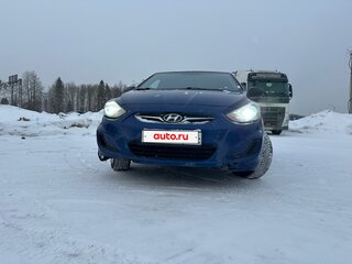 2012 Hyundai Solaris I, синий, 520000 рублей, вид 2