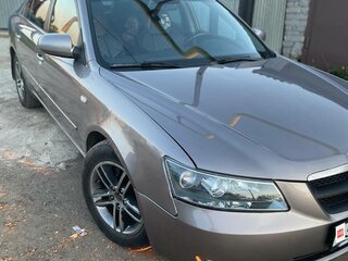 2006 Hyundai Sonata V (NF), серый, 580000 рублей, вид 4