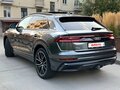 2020 Audi Q8 55 TFSI I (4M), серый, 5863200 рублей - вид 6