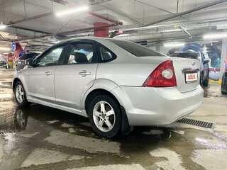 2008 Ford Focus II Рестайлинг, серебристый, 410000 рублей, вид 3