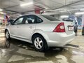 2008 Ford Focus II Рестайлинг, серебристый, 410000 рублей - вид 2