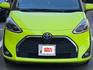 2020 Toyota Sienta II Рестайлинг, жёлтый, 1750000 рублей, вид 1