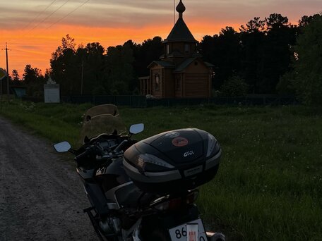 2013 Yamaha FJR1300, чёрный, 930000 рублей, вид 4