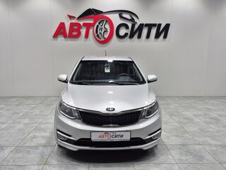 2017 Kia Rio III Рестайлинг, серебристый, 820000 рублей, вид 2