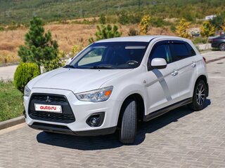 2014 Mitsubishi ASX I Рестайлинг, белый, 1350000 рублей, вид 1
