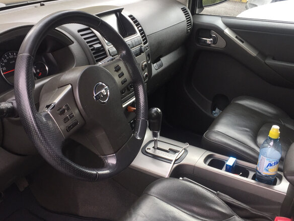 2005 Nissan Pathfinder III, чёрный - вид 4