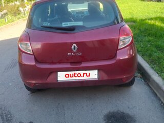 2010 Renault Clio III Рестайлинг, пурпурный, 500000 рублей, вид 2