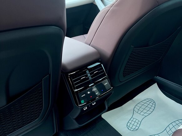 2023 Geely Monjaro I, зелёный, 4050000 рублей - вид 14