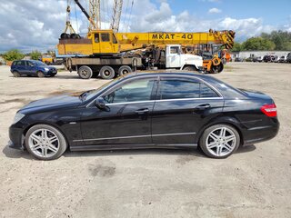 2011 Mercedes-Benz E-Класс 250 7G-Tronic IV (W212, S212, C207), чёрный, 2400000 рублей, вид 2