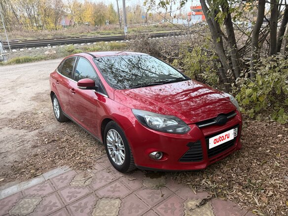 2012 Ford Focus III, красный, 650000 рублей - вид 1