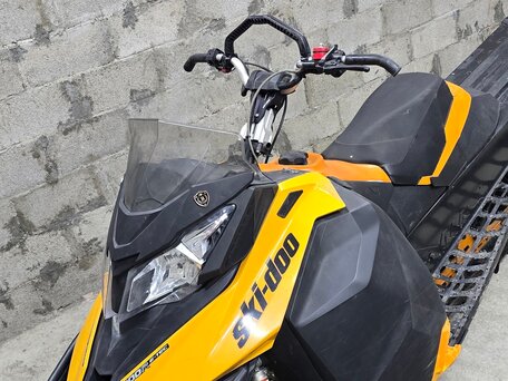 2013 BRP Ski-Doo Summit 800, золотистый, 600000 рублей, вид 2