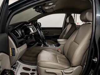 2019 Kia Carnival III, чёрный, 2860000 рублей, вид 4