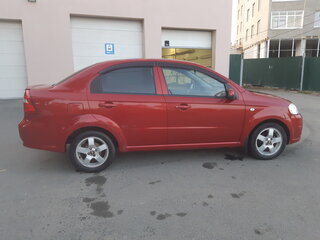 2007 Chevrolet Aveo I Рестайлинг, красный, 370000 рублей, вид 4