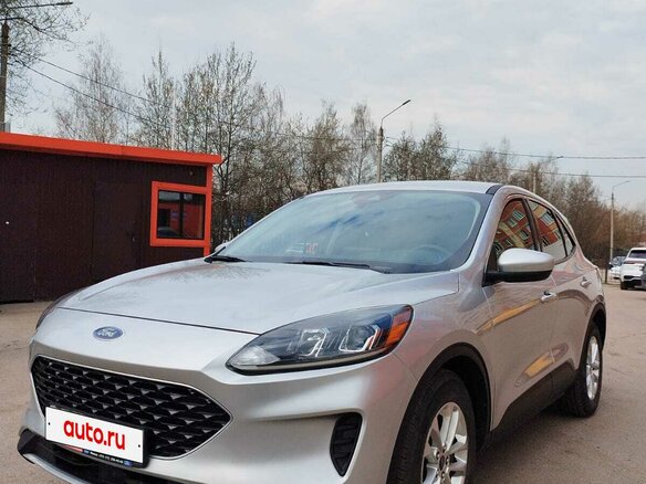 2020 Ford Escape IV, серый