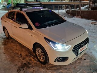 2017 Hyundai Solaris II, белый, 1300000 рублей, вид 3