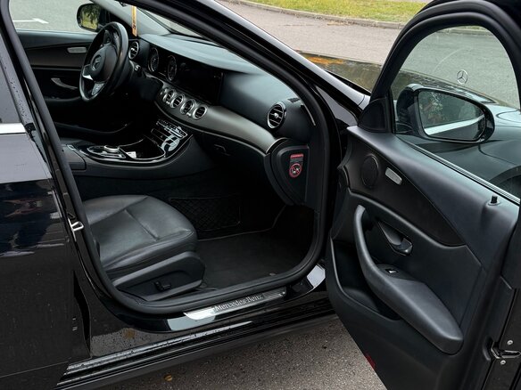 2016 Mercedes-Benz E-Класс 200 V (W213, S213, C238), чёрный, 1749000 рублей - вид 16