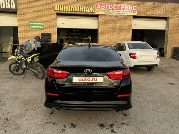 2015 Kia Optima III Рестайлинг, чёрный, 1300000 рублей - вид 4