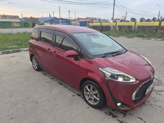 2021 Toyota Sienta II Рестайлинг, пурпурный, 1590000 рублей, вид 3