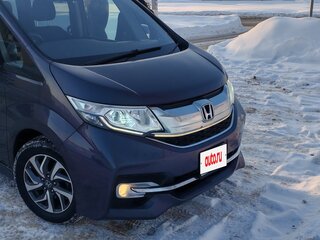 2016 Honda Stepwgn Spada V, фиолетовый, 1700000 рублей, вид 3