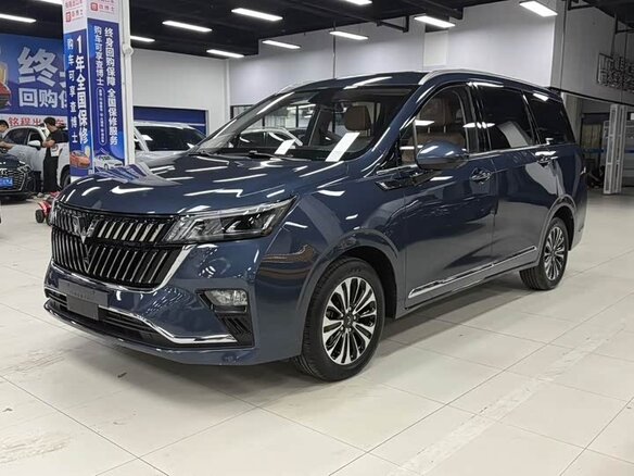 2022 Wuling Jiachen, серый, 1428000 рублей