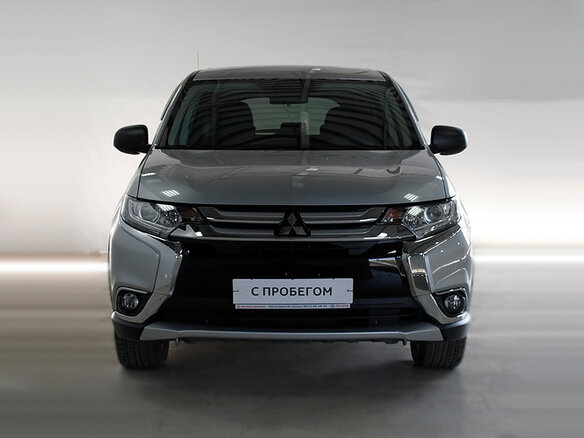 2017 Mitsubishi Outlander III Рестайлинг 2, серебристый - вид 1