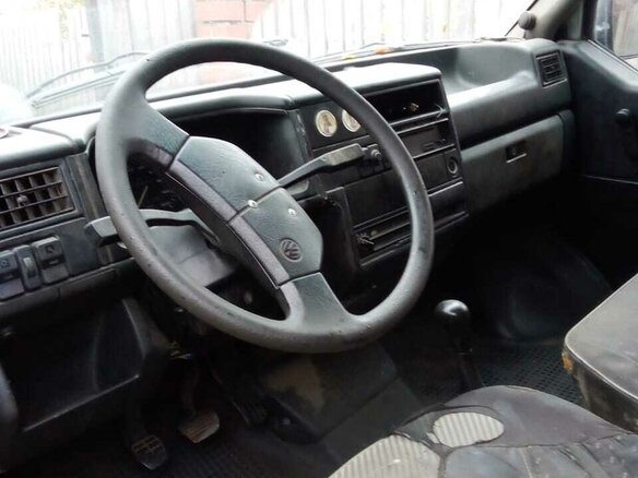 1991 Volkswagen Transporter T4, серый, 235000 рублей - вид 3
