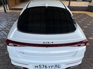2021 Kia K5 III, белый, 2600000 рублей, вид 4