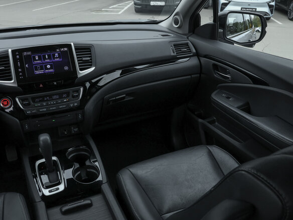 2018 Honda Pilot III, серебристый, 2878000 рублей - вид 30