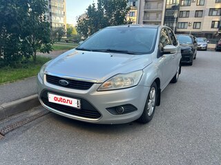 2008 Ford Focus II Рестайлинг, серебристый, 525000 рублей, вид 1