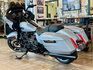 2024 Harley-Davidson Road Glide Special, серебристый, 3950000 рублей, вид 5