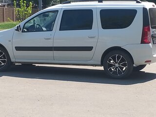 2015 Lada (ВАЗ) Largus I, белый, 1200000 рублей, вид 1