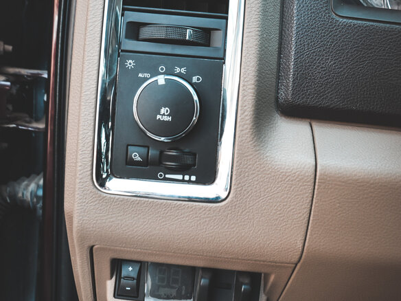 2012 Dodge RAM IV (DS/DJ), красный - вид 7